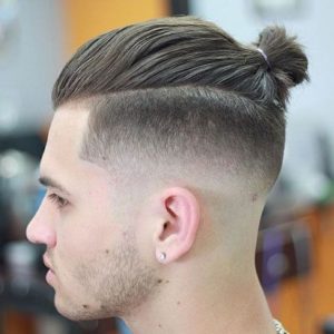 Cortes de pelo hombre 2022 cola de caballo