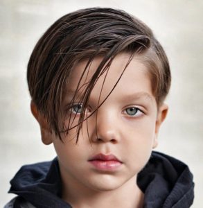 Cortes de pelo largo para niños 2022