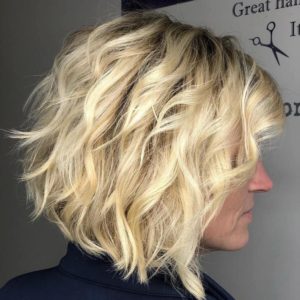 corte bob 2023 mujer de 50 años